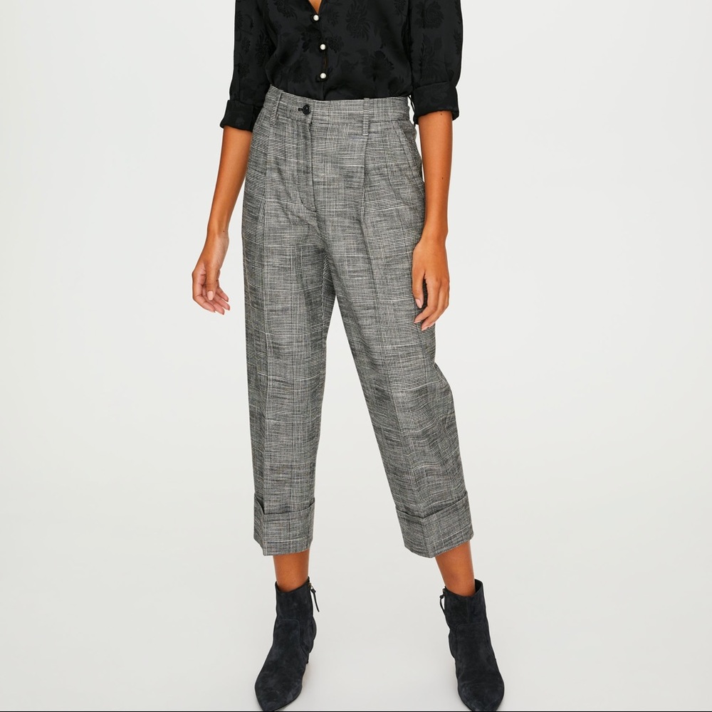*SOLD* Aritzia Haiku Pant in Glen Plaid